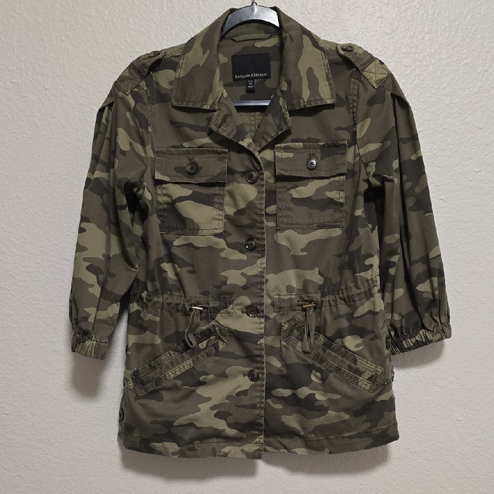 Banana Republic Women's Green Camouflage Utility Jacket